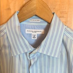 NWOT Banana Republic men’s blue dress shirt